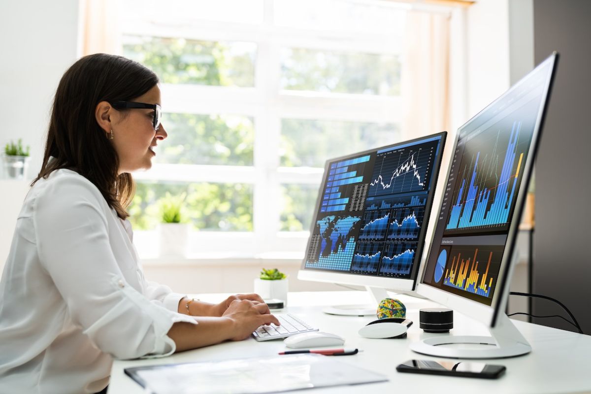 Data Analyst là gì? Lương bao nhiêu và cần học gì?